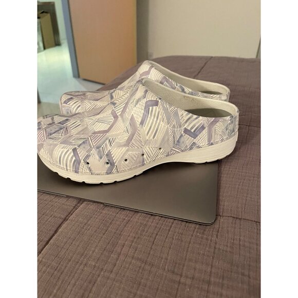 Dansko Kane Womens Clogs Shoes Size 41 Gray Slip On Molded - Picture 6 of 9